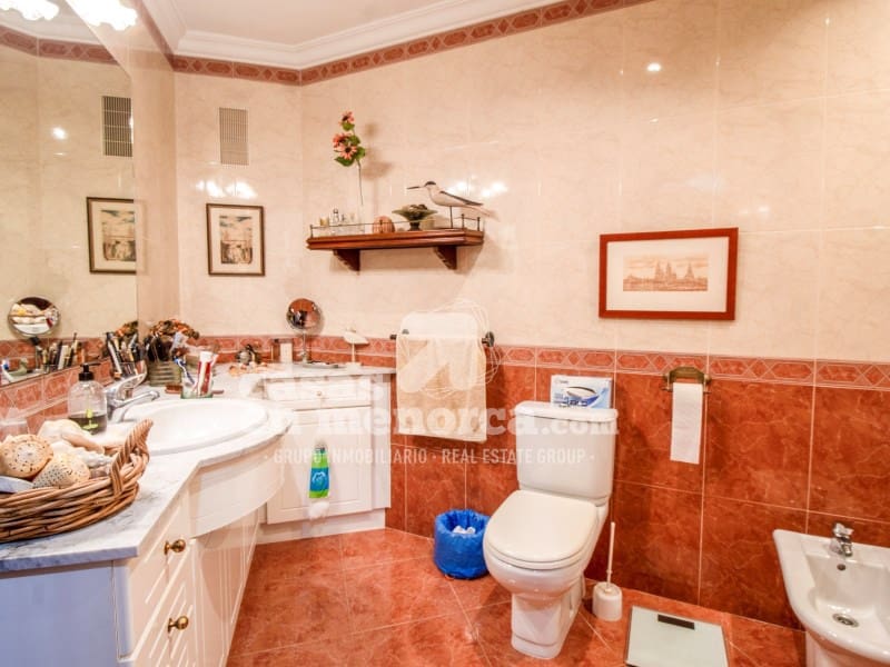 4 soverom Leilighet til salgs i Mahon / Mao med garasje - € 595 000 (Ref: 9312605)