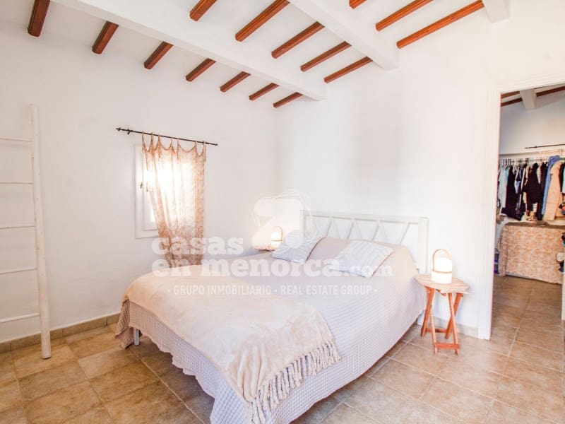 3 makuuhuone Maalaistalo myytävänä paikassa San Luis / Sant Lluis mukana uima-altaan - 495 000 € (Ref: 9331014)