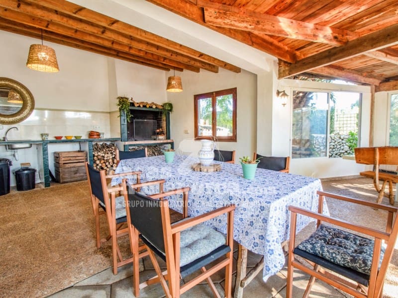 3 makuuhuone Maalaistalo myytävänä paikassa San Luis / Sant Lluis mukana uima-altaan - 495 000 € (Ref: 9331014)