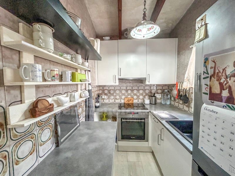 2 soveværelse Villa til salg i Cala Blanca - € 370.000 (Ref: 9349321)