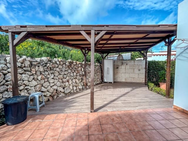 2 soverom Villa til salgs i Cala Blanca, Ciutadella de Menorca - € 370 000 (Ref: 9349321)