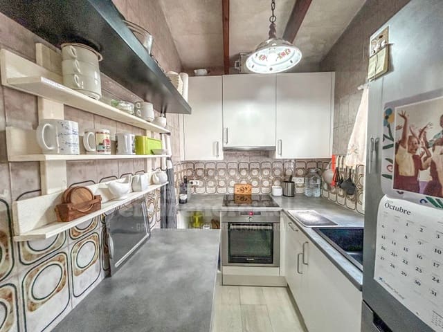 2 soverom Villa til salgs i Cala Blanca, Ciutadella de Menorca - € 370 000 (Ref: 9349321)