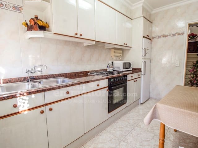 4 bedroom Townhouse for sale in Es Castell with garage - € 490,000 (Ref: 9372170)