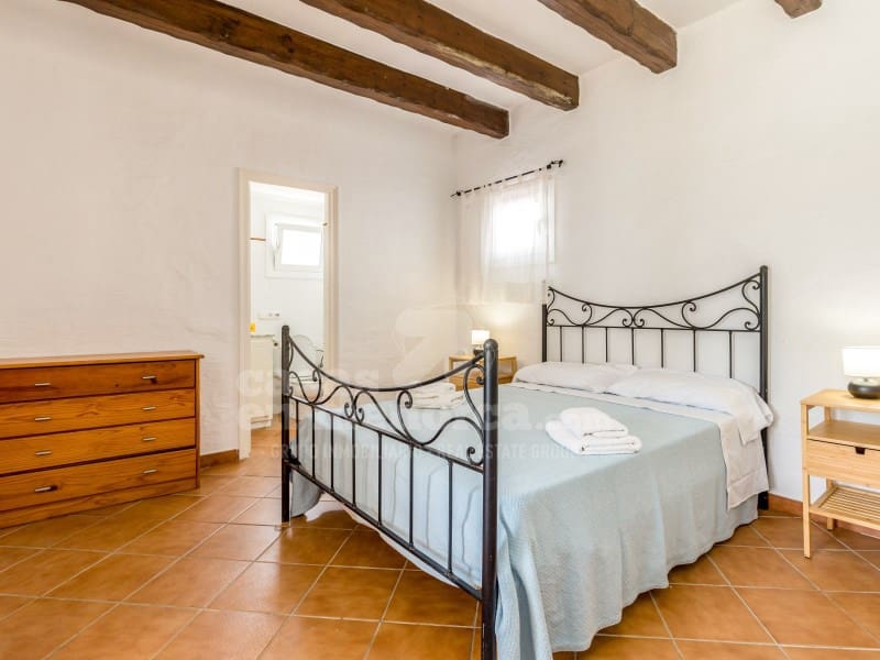 2 soveværelse Villa til salg i Cala Llonga - € 495.000 (Ref: 9375297)