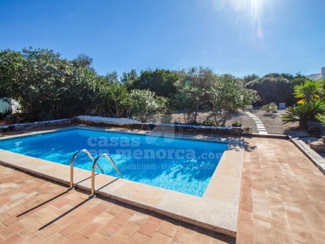 3 bedroom Finca/Country House for sale in Mahón / Maó - € 350,000 (Ref: 9378995)