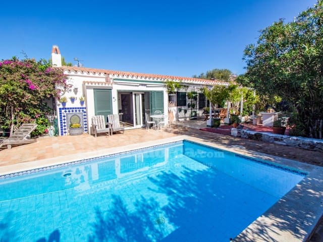 3 bedroom Finca/Country House for sale in Mahón / Maó - € 350,000 (Ref: 9378995)