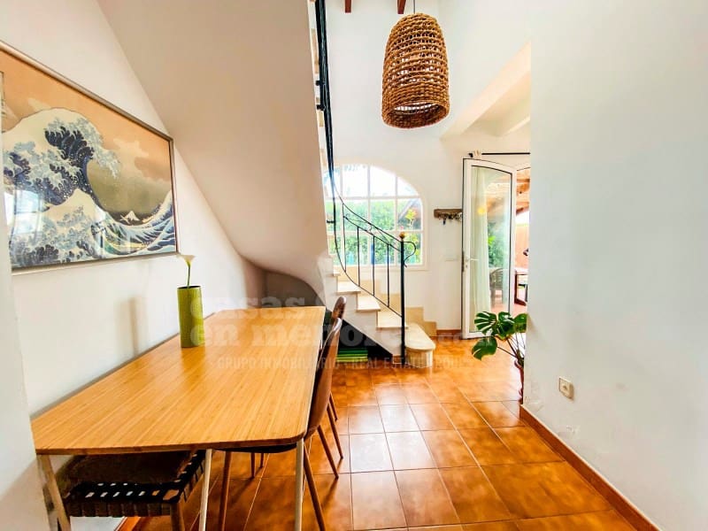 3 soverom Villa til salgs i Cala Blanca med svømmebasseng - € 682 000 (Ref: 9388195)