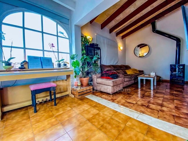 3 bedroom Villa for sale in Cala Blanca, Ciutadella de Menorca with pool - € 682,000 (Ref: 9388195)