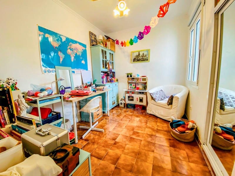 3 soverom Villa til salgs i Cala Blanca med svømmebasseng - € 682 000 (Ref: 9388195)