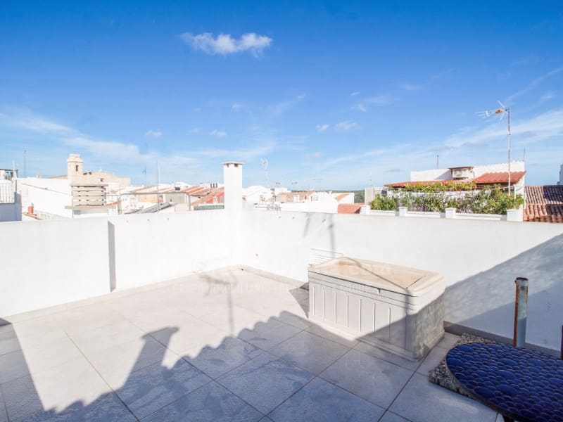 3 quarto Casa em Banda para venda em Mahon / Mao - 360 000 € (Ref: 9390829)