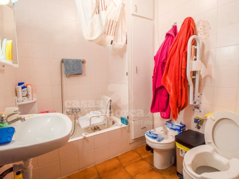 4 bedroom Townhouse for sale in Alayor / Alaior with garage - € 425,000 (Ref: 9406446)