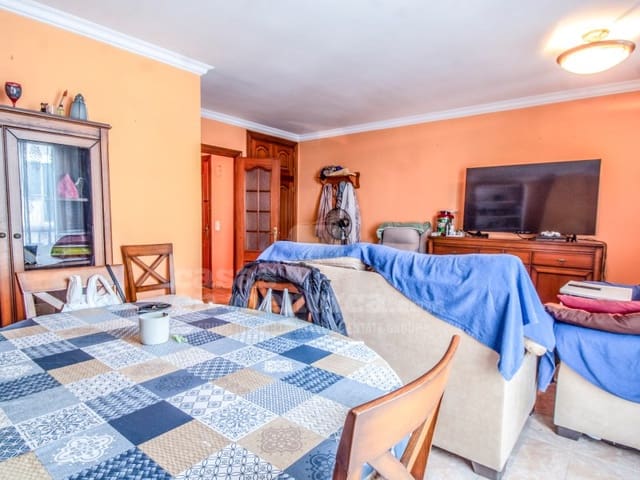 3 chambre Appartement à vendre à Es Castell - 315 000 € (Ref: 9411235)
