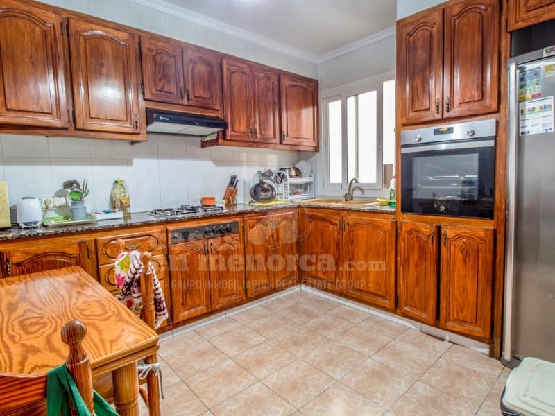 3 chambre Appartement à vendre à Es Castell - 315 000 € (Ref: 9411235)