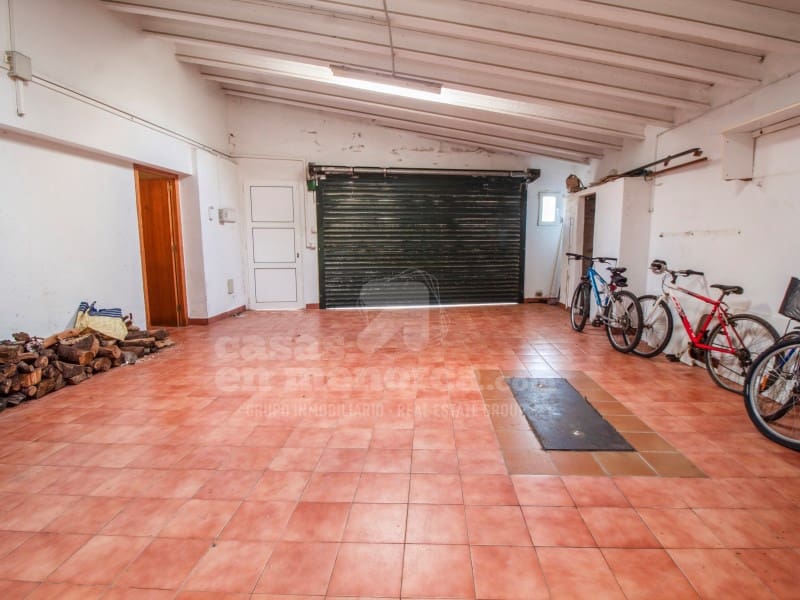 7 soveværelse Finca/Landehus til salg i Llucmacanes med swimmingpool garage - € 1.150.000 (Ref: 9414319)