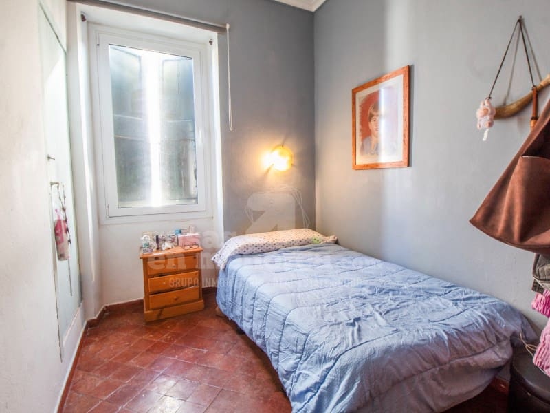 3 soveværelse Byhus til salg i Es Castell - € 398.000 (Ref: 9416181)