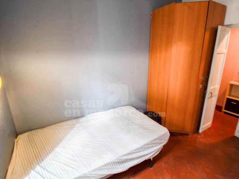 Casa de 3 habitaciones en Es Castell en venta - 365.000 € (Ref: 9416181)