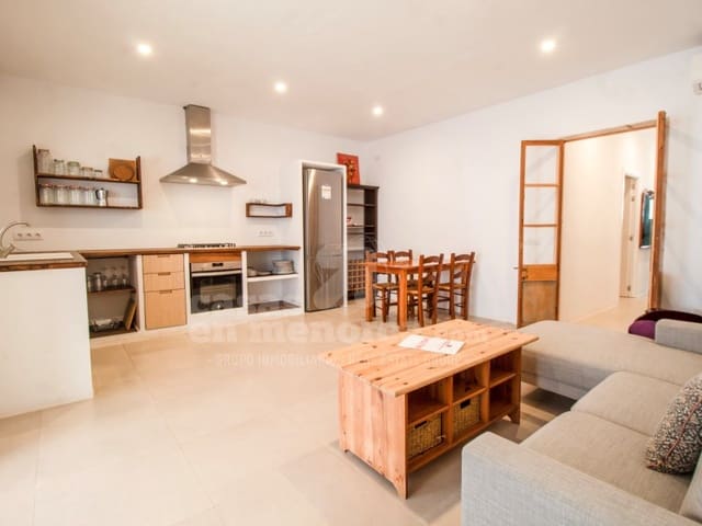 2 soveværelse Byhus til salg i Es Castell - € 295.000 (Ref: 9419950)