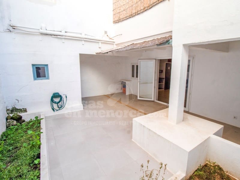 2 chambre Maison de Ville à vendre à Es Castell - 295 000 € (Ref: 9419950)