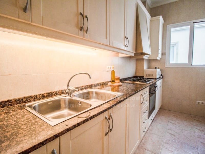 3 bedroom Flat for sale in Mahon / Mao - € 260,000 (Ref: 9434935)