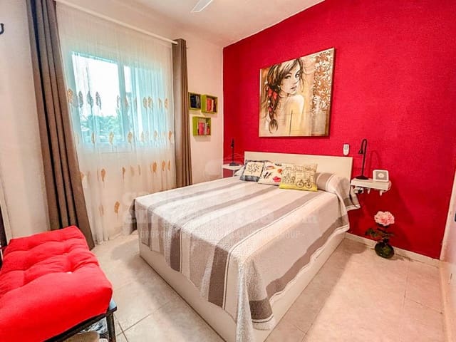 1 sypialnia Apartament na sprzedaż w Cala'n Blanes, Ciutadella de Menorca z basenem - 270 000 € (Ref: 9440092)