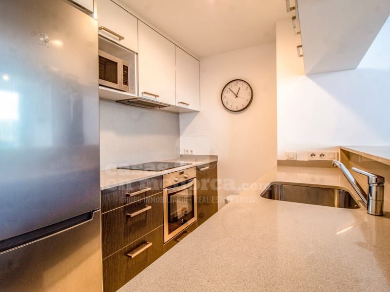 2 slaapkamer Flat te koop in Mahon / Mao met zwembad - € 470.000 (Ref: 9452098)