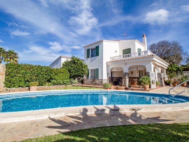 4 soverom Finca/Herregård til salgs i Trebaluger, Es Castell med svømmebasseng garasje - € 1 100 000 (Ref: 9456224)