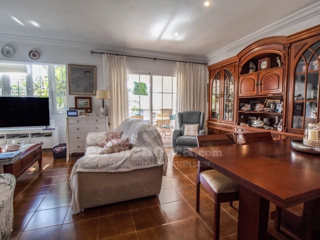 4 soverom Finca/Herregård til salgs i Trebaluger, Es Castell med svømmebasseng garasje - € 1 100 000 (Ref: 9456224)