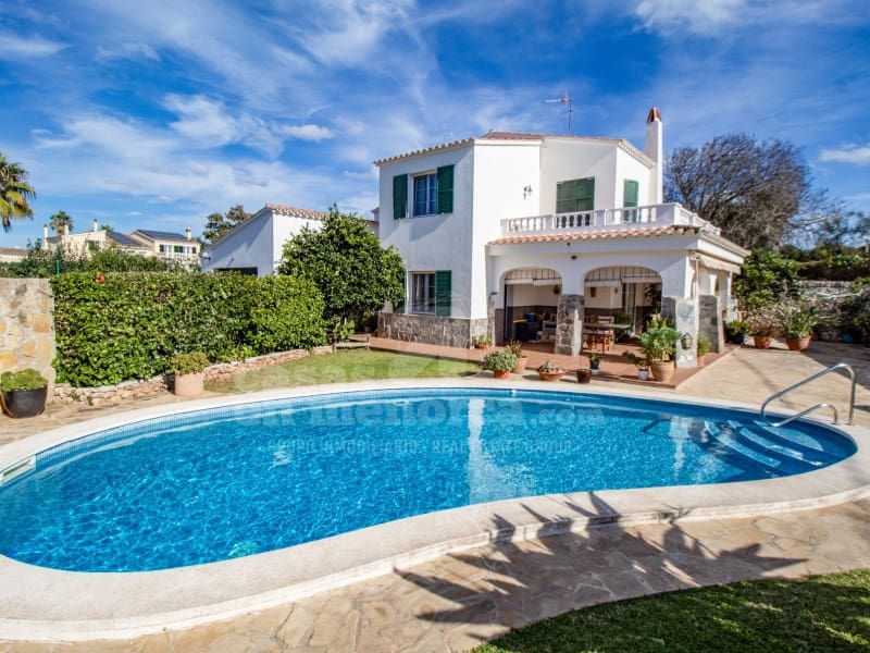 4 camera da letto Finca/Casa di Campagna in vendita in Trebaluger con piscina garage - 1.100.000 € (Rif: 9456224)