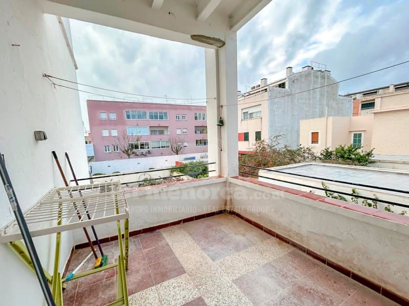 3 bedroom Flat for sale in Ciutadella de Menorca - € 330,000 (Ref: 9474956)