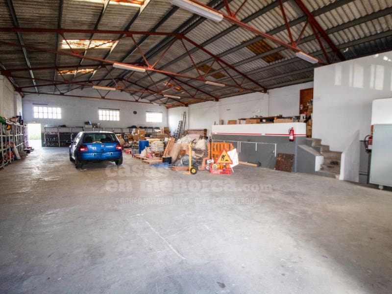 Gewerbe zu verkaufen in Es Castell - 800.000 € (Ref: 9481183)