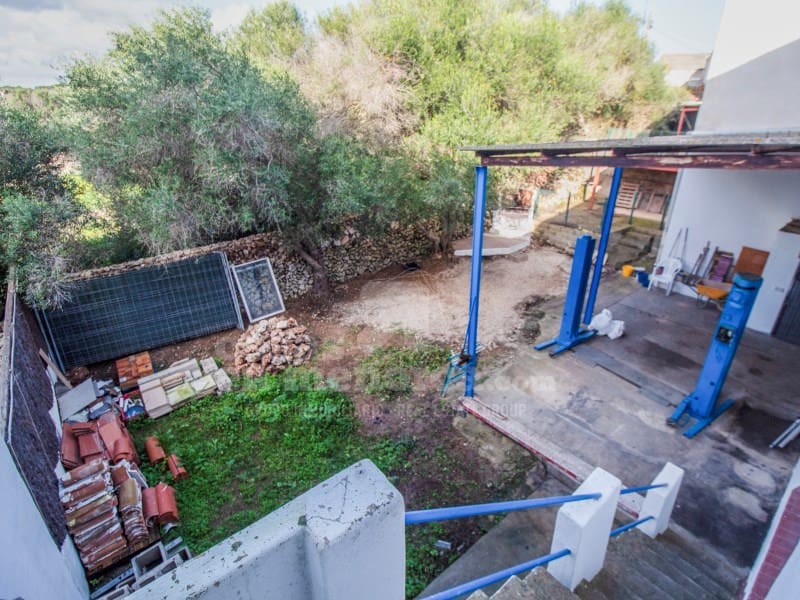 Gewerbe zu verkaufen in Es Castell - 800.000 € (Ref: 9481183)