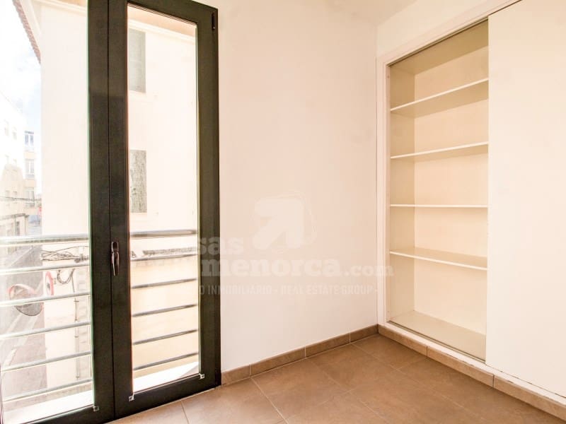 3 sypialnia Mieszkanie na sprzedaż w Mahon / Mao - 380 000 € (Ref: 9502248)