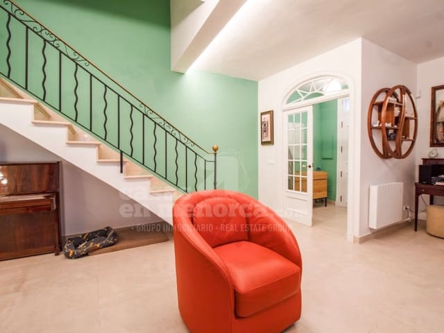 Casa de 3 habitaciones en Mahón / Maó en venta - 625.000 € (Ref: 9528138)