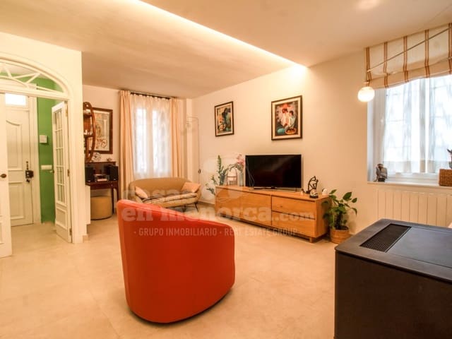 Casa de 3 habitaciones en Mahón / Maó en venta - 625.000 € (Ref: 9528138)