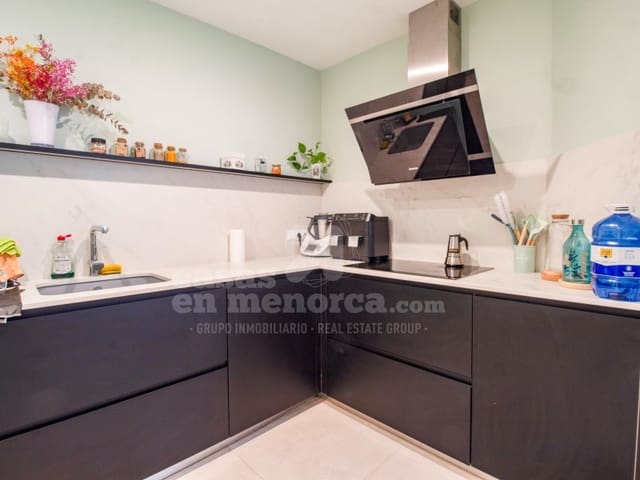 Casa de 3 habitaciones en Mahón / Maó en venta - 625.000 € (Ref: 9528138)