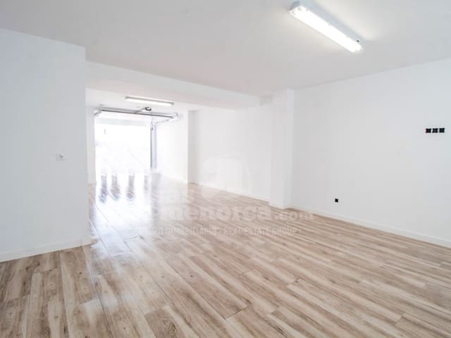 Garage à vendre à Es Castell - 104 000 € (Ref: 9561753)