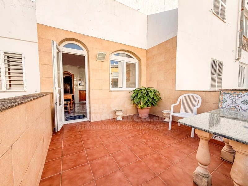 3 bedroom Flat for sale in Ciutadella de Menorca - € 367,500 (Ref: 9582918)