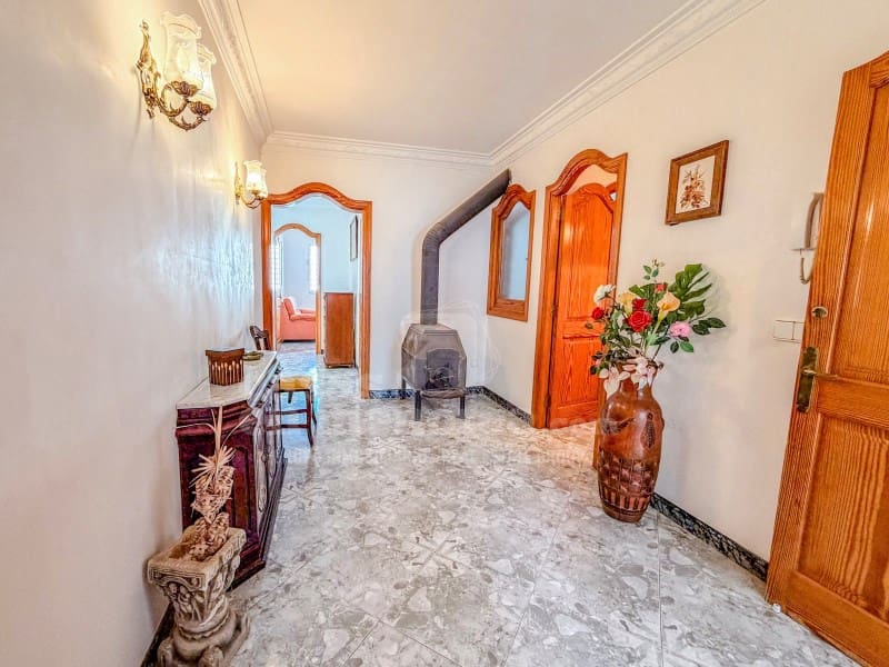 3 bedroom Flat for sale in Ciutadella de Menorca - € 367,500 (Ref: 9582918)