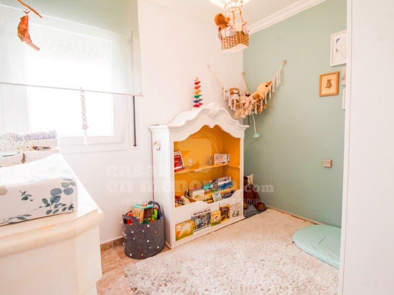 4 Zimmer Wohnung zu verkaufen in Alayor / Alaior - 290.000 € (Ref: 9582920)