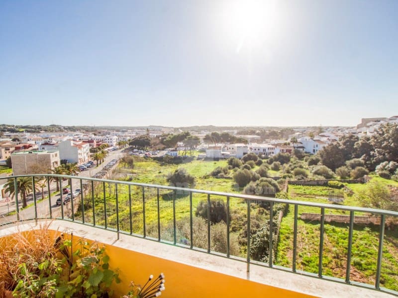 4 Zimmer Wohnung zu verkaufen in Alayor / Alaior - 290.000 € (Ref: 9582920)