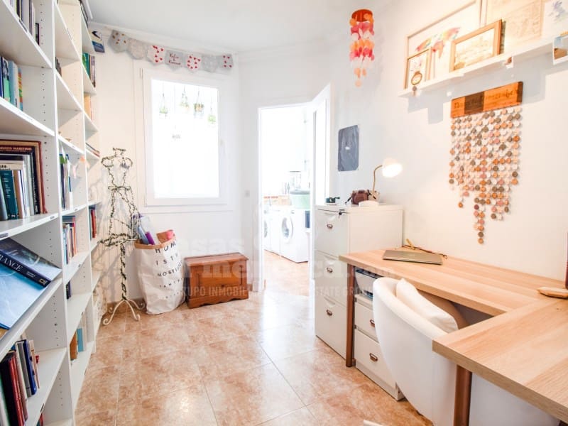 4 Zimmer Wohnung zu verkaufen in Alayor / Alaior - 290.000 € (Ref: 9582920)