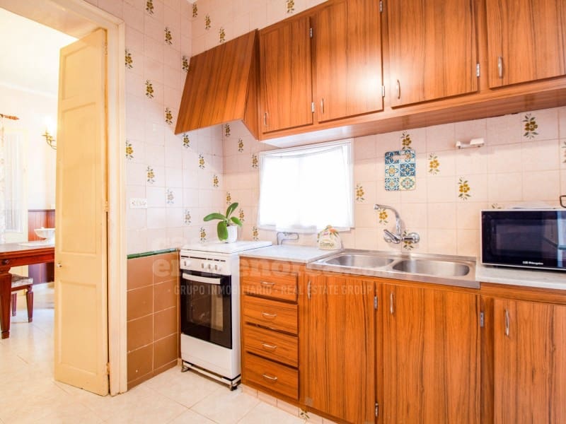 3 bedroom Townhouse for sale in Mahon / Mao with garage - € 360,000 (Ref: 9611315)