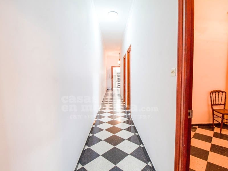 4 Zimmer Wohnung zu verkaufen in Mahon / Mao - 340.000 € (Ref: 9611316)