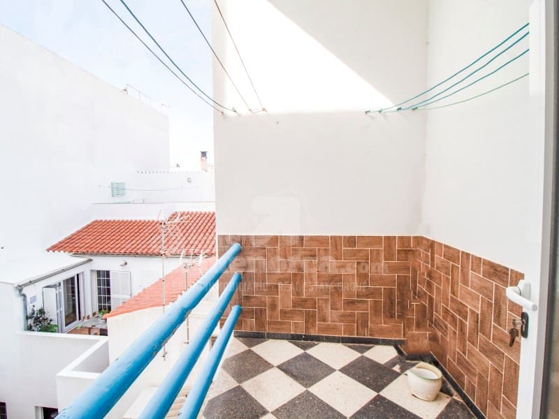 4 Zimmer Wohnung zu verkaufen in Mahon / Mao - 340.000 € (Ref: 9611316)