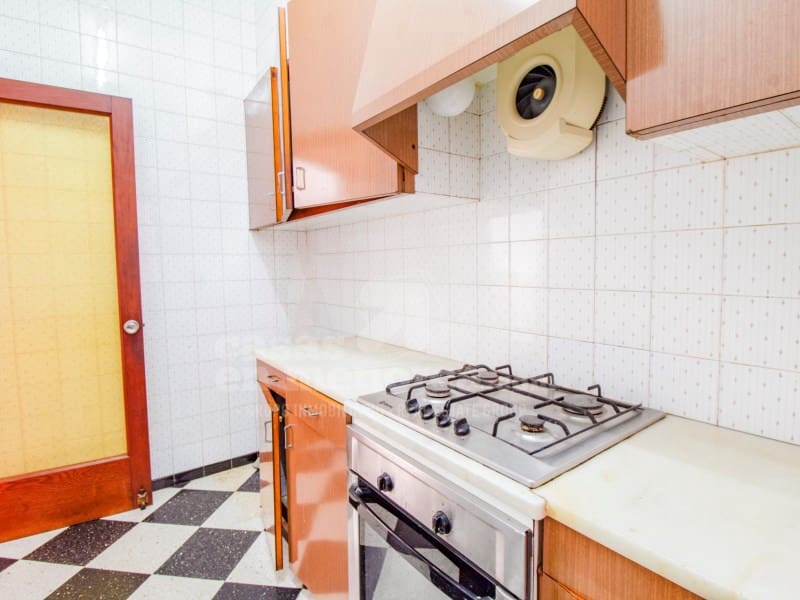 4 Zimmer Wohnung zu verkaufen in Mahon / Mao - 340.000 € (Ref: 9611316)