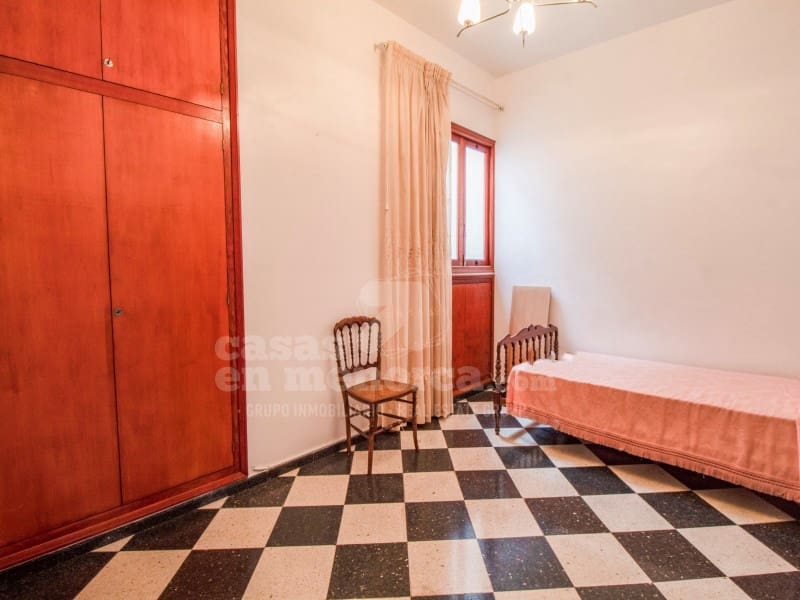 4 Zimmer Wohnung zu verkaufen in Mahon / Mao - 340.000 € (Ref: 9611316)