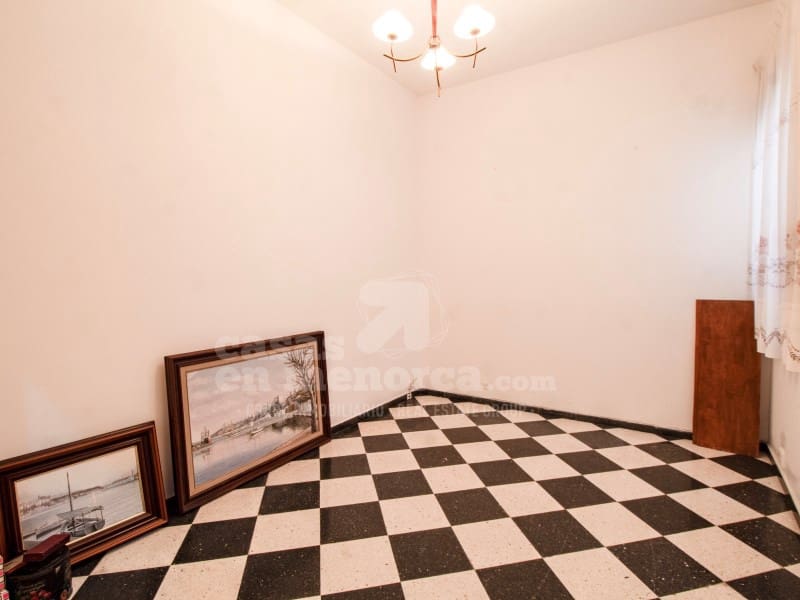 4 Zimmer Wohnung zu verkaufen in Mahon / Mao - 340.000 € (Ref: 9611316)