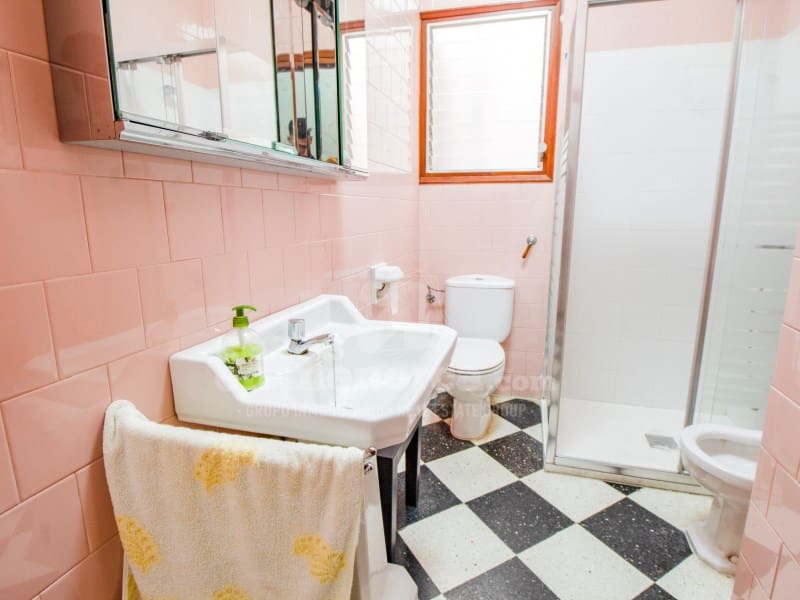 4 Zimmer Wohnung zu verkaufen in Mahon / Mao - 340.000 € (Ref: 9611316)