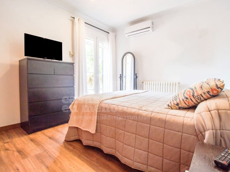 4 bedroom Villa for sale in Trebaluger with pool garage - € 1,150,000 (Ref: 9611317)