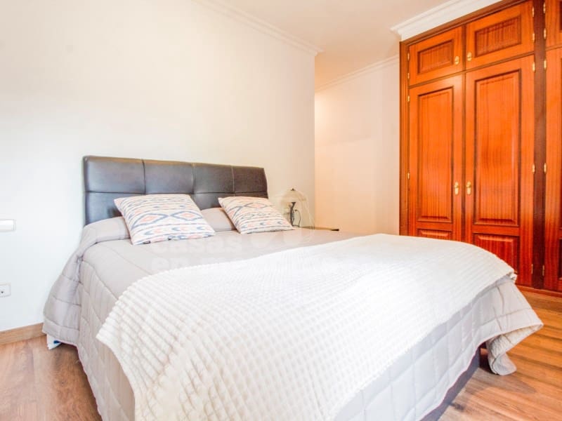 4 bedroom Villa for sale in Trebaluger with pool garage - € 1,150,000 (Ref: 9611317)